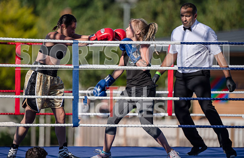 BOUT-2- Georgie The Cyclone Smith v Kayleigh White-16 - BOUT-2 Georgie 'The Cyclone' Smith v Kayleigh White
