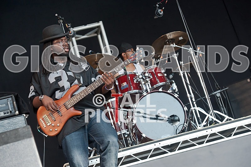 Wretch 32-15 - WRETCH 32