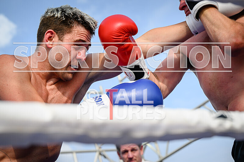 BOUT 7 - Luke Graham v Jan the Dutch Destroyer Dame-7 - BOUT 7 - Luke Graham v Jan 'the Dutch Destroyer' Dame