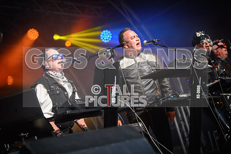 Fade 2 Grey-502 - FADE 2 GREY