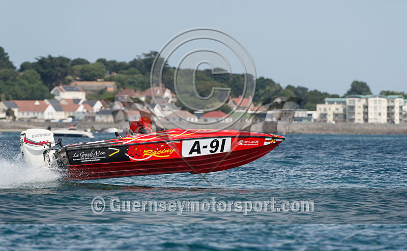 Powerboat_2014_Race-8-77 - RACE-8