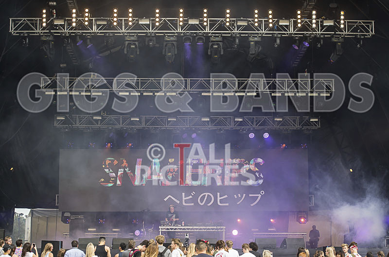 Snakehips-17 - SNAKEHIPS