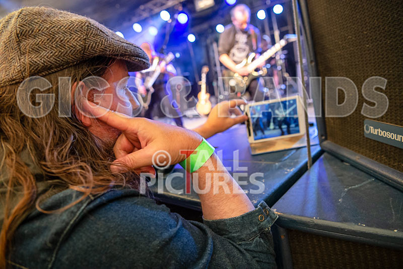 Ironfoot-12 - IRONFOOT