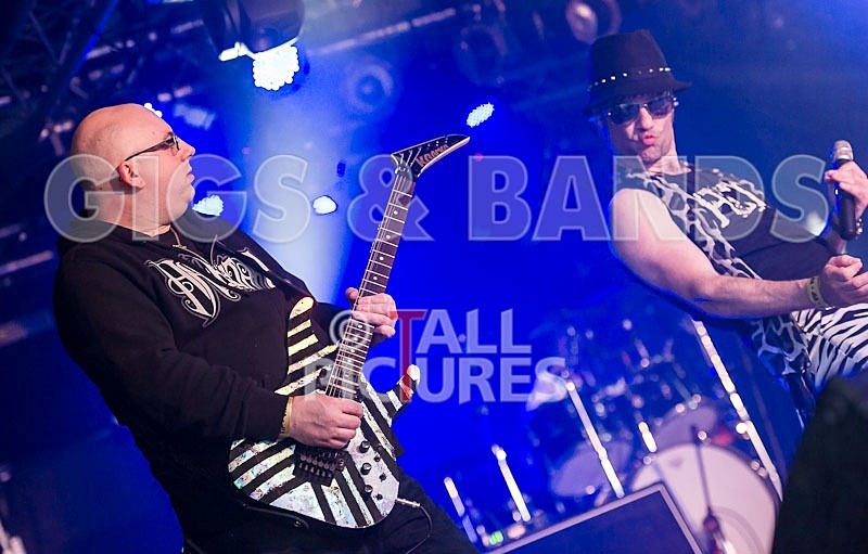 Big Machine_Chaos8-17 - BIG MACHINE