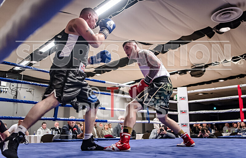BOUT 10 - Casey De La Mare v Jamie Way-27 - BOUT 10 - Casey De La Mare v Jamie Way