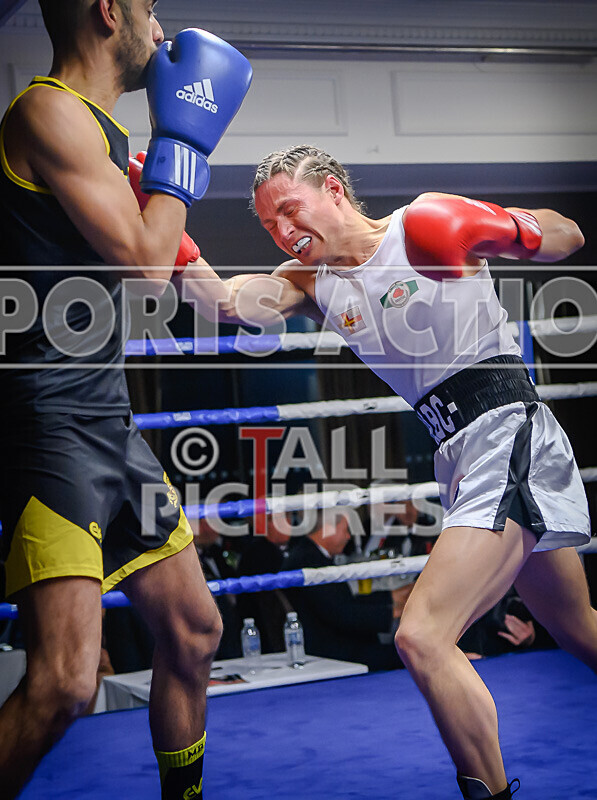 BOUT- 8 - Jay Wilson v Craig Rainey-43 - BOUT: 8 - Jay Wilson v Craig Rainey