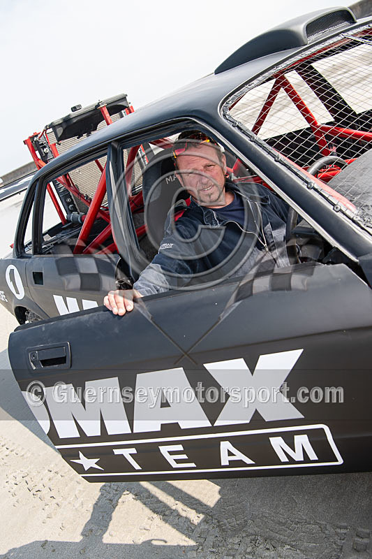 Ozzy Ozanne_MadmaxRace Team Promo-8 - OZZY OZANNE_MADMAX RACE TEAM PROMO