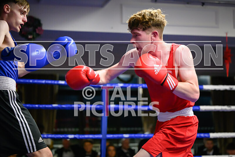 BOUT- 6_Aaron Gallichan v Andrew Kingston-41 - BOUT: 6_Aaron Gallichan v Andrew Kingston