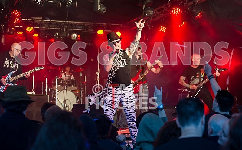 Big Machine_Chaos8-22 - BIG MACHINE