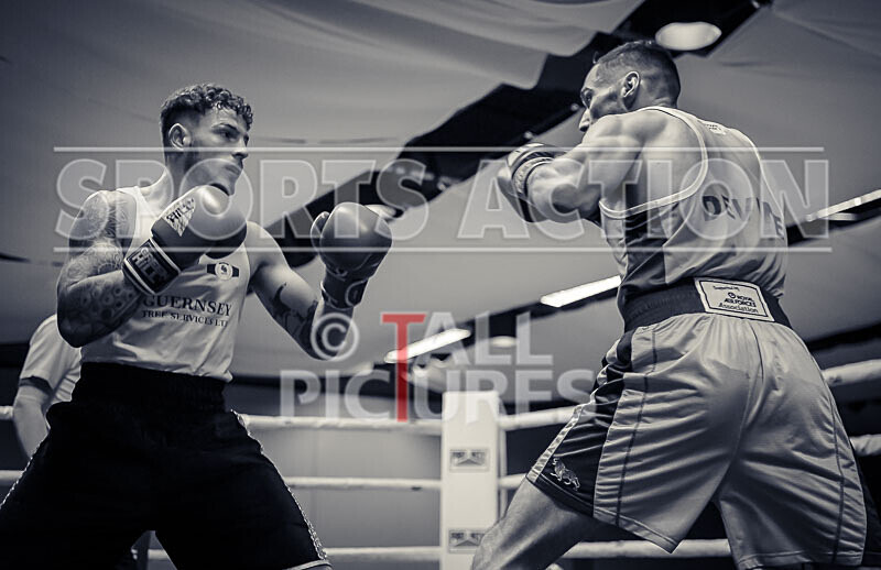BOUT 13_Billy Poullain v Arran Devine-51 - BOUT 13_Billy Poullain v Arran Devine