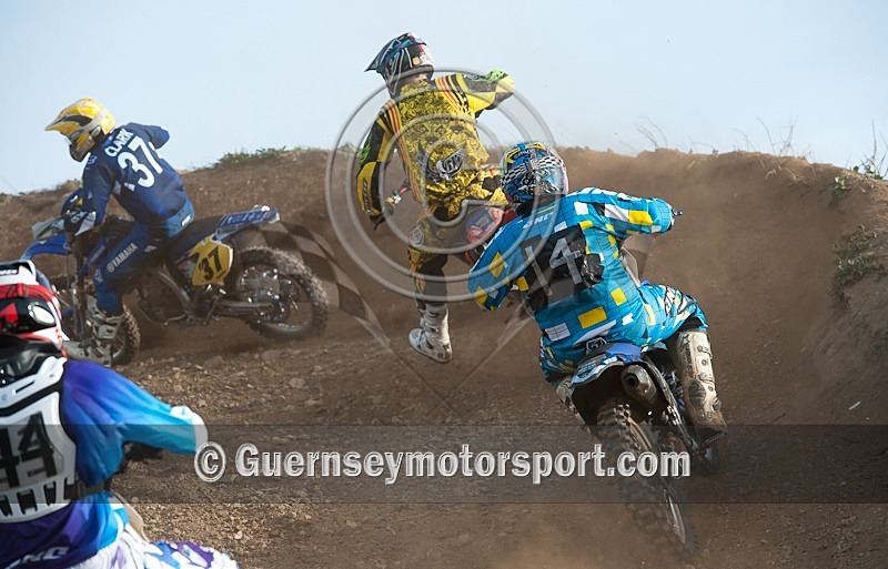 Moto-X_26-11-11-120 - MOTO-X_26-11-2011