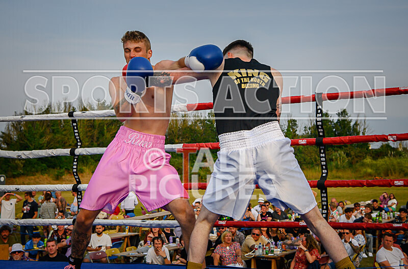 BOUT 11 - Raging Bull Jay Rive v Reece the Bomber Blondel-68 - BOUT 11 - 'Raging Bull' Jay Rive v Reece 'the Bomber' Blondel