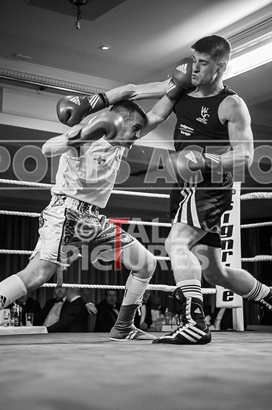 Bout - 9_Jimmy Lesbirel v Michael Wilcox-21 - Bout - 9_Jimmy Lesbirel v Michael Wilcox