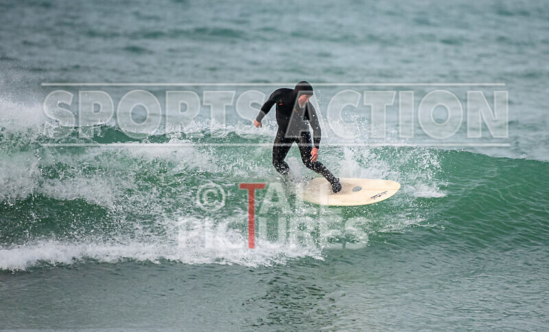 Surfing_New Years Eve 2021-99 - NEW YEARS EVE SURFING 2021