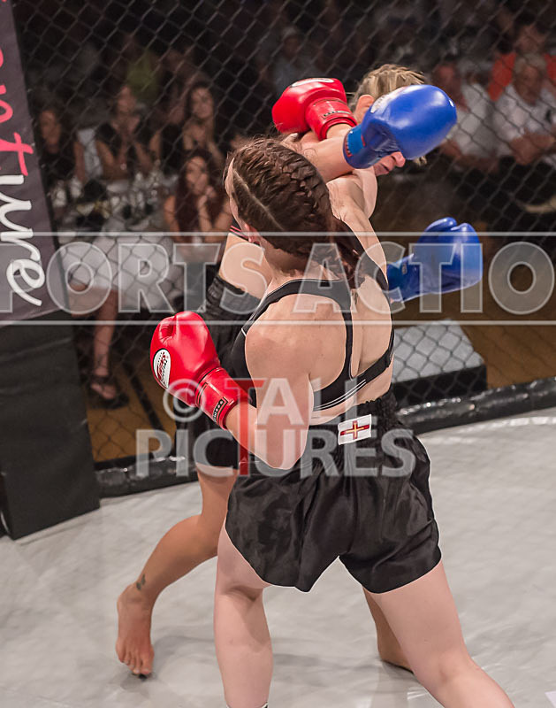 Zoe Findlay v Lolly Guard-68 - BOUT 3