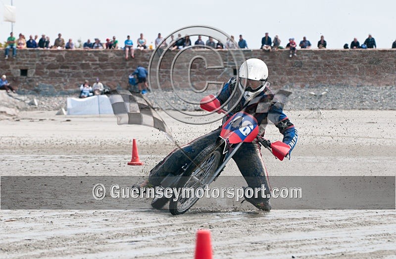 Sand Ace_2010-26 - SAND ACE 2010