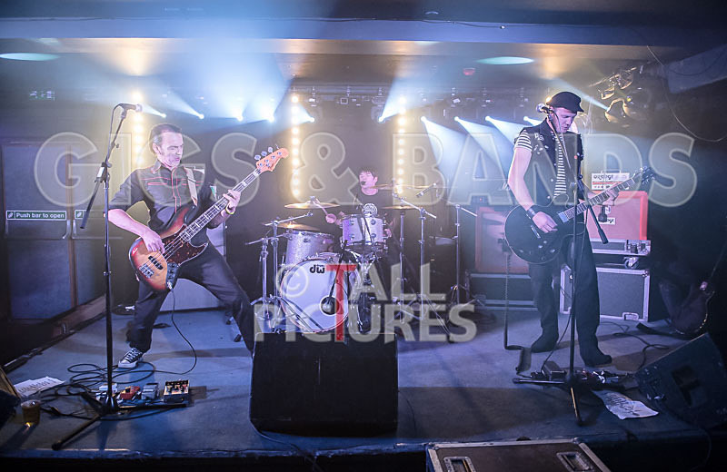 The Electric Shakes-162 - THE ELECTRIC SHAKES