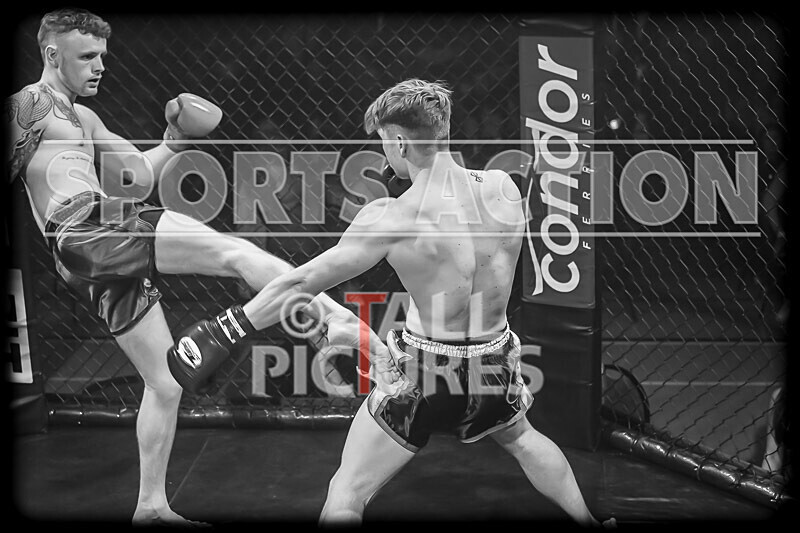 BOUT- 6 - Fin Aitkin v Pharrell Taylor-25 - BOUT 6 - Fin Aitkin v Pharrell Taylor