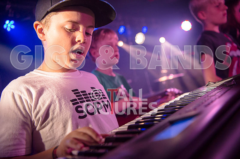 Clash of the Bloosers-5 - CLASH OF THE BLOOSERS