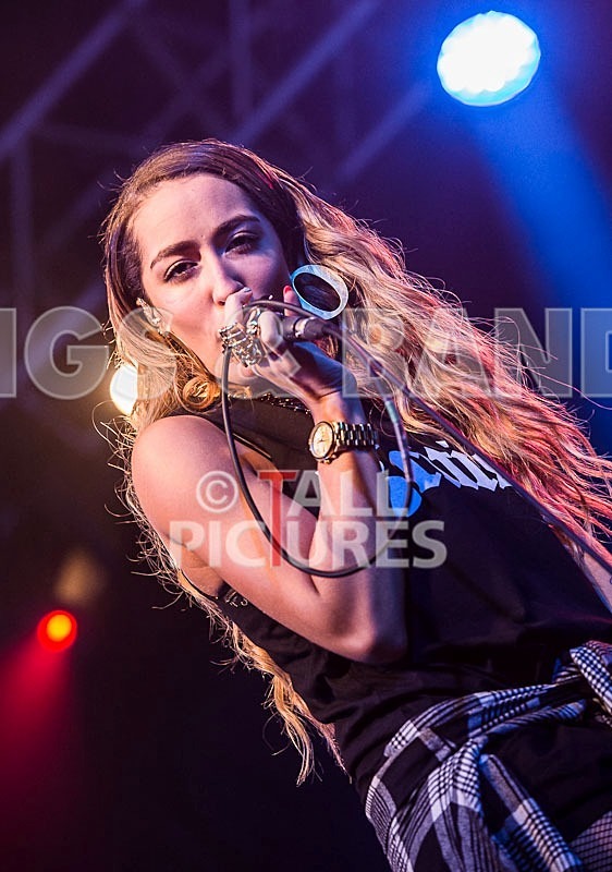 Delilah-40 - DELILAH