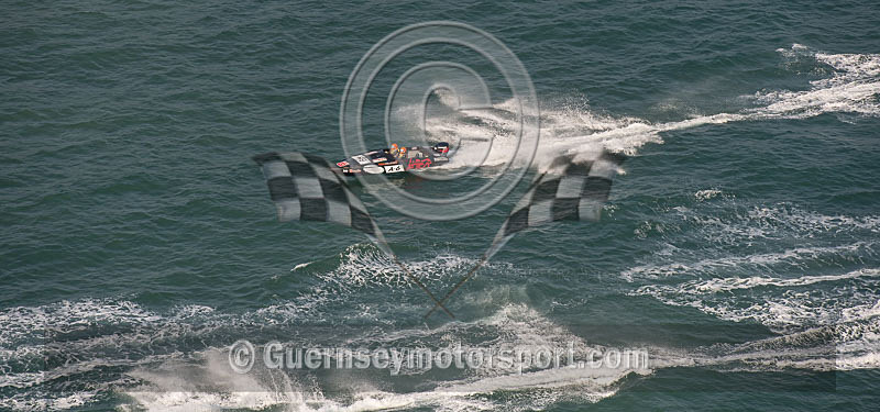 Worlds Powerboats_2014_Race-1-197 - UIM CLASS 3A & 3B WORLD OFFSHORE CHAMPIONSHIP_RACE-1