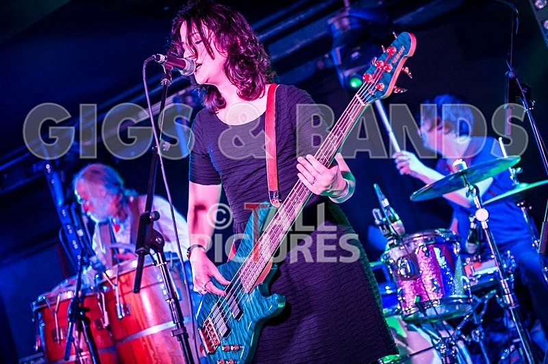 Ediths Head-64 - EDITH'S HEAD