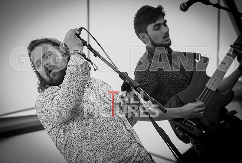 Joe Young  The Bandits-5 - JOE YOUNG & THE BANDITS