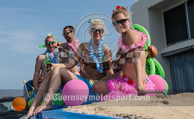 Powerboat Parade_2014-84 - UIM WORLD OFFSHORE CHAMPIONSHIP BOAT PARADE
