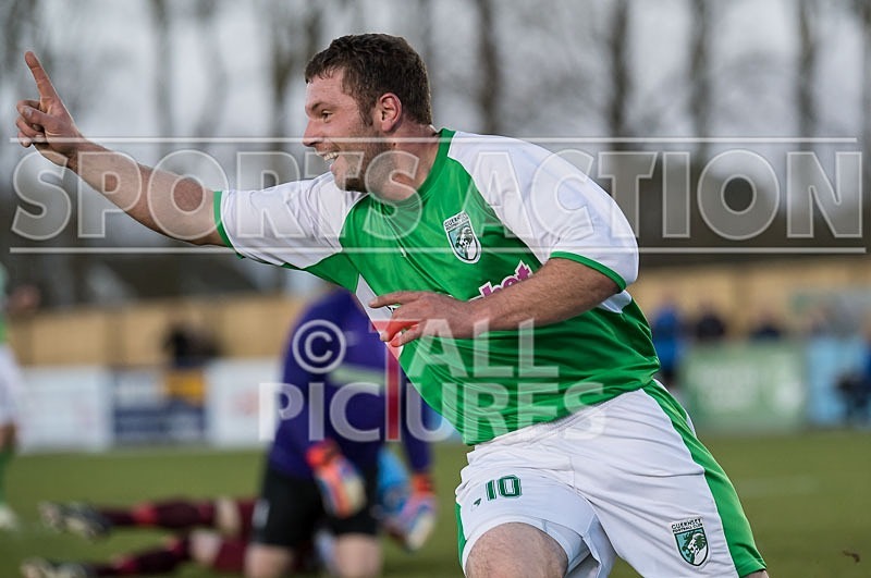 Guernsey FC v Horley Town-9 - GUERNSEY FC v HORLEY TOWN