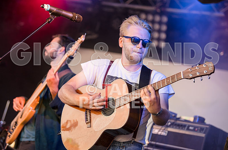 The Recks-726 - THE RECKS