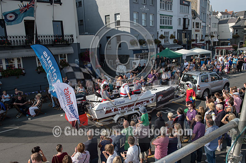 Powerboat Parade_2014-52 - UIM WORLD OFFSHORE CHAMPIONSHIP BOAT PARADE
