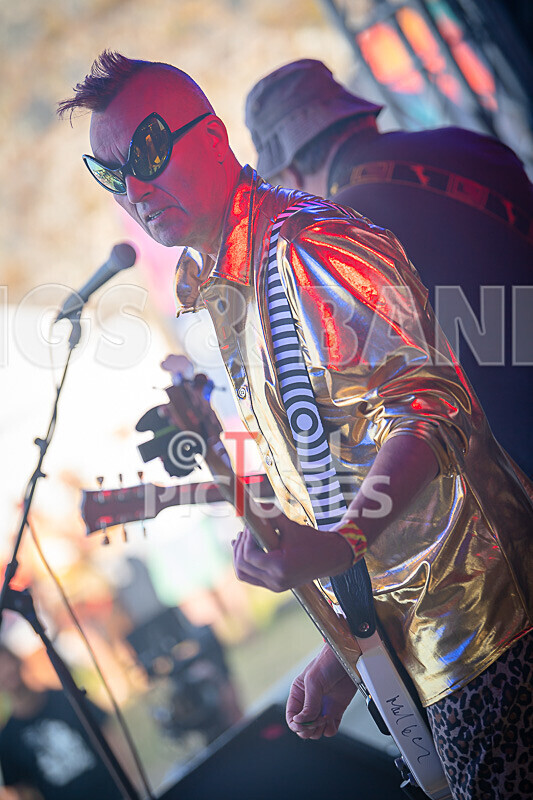 Mark Le Gallezs Rock N Roll Disaster-16 - MARK LE GALLEZ'S ROCK N ROLL DISASTER