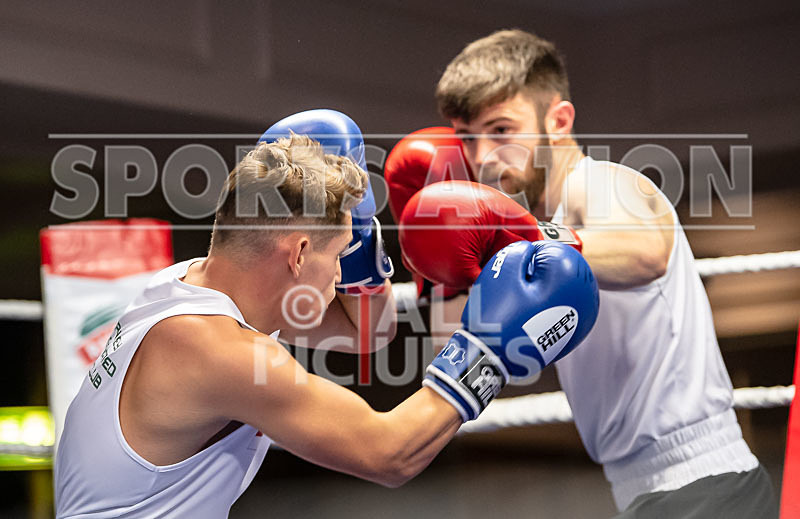 Sparring Bout-4_Chris Sumner v Niall Adams-5 - Sparring Bout-4_Chris Sumner v Niall Adams