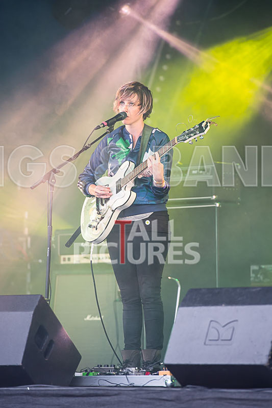 She Drew the Gun-25 - SHE DREW THE GUN