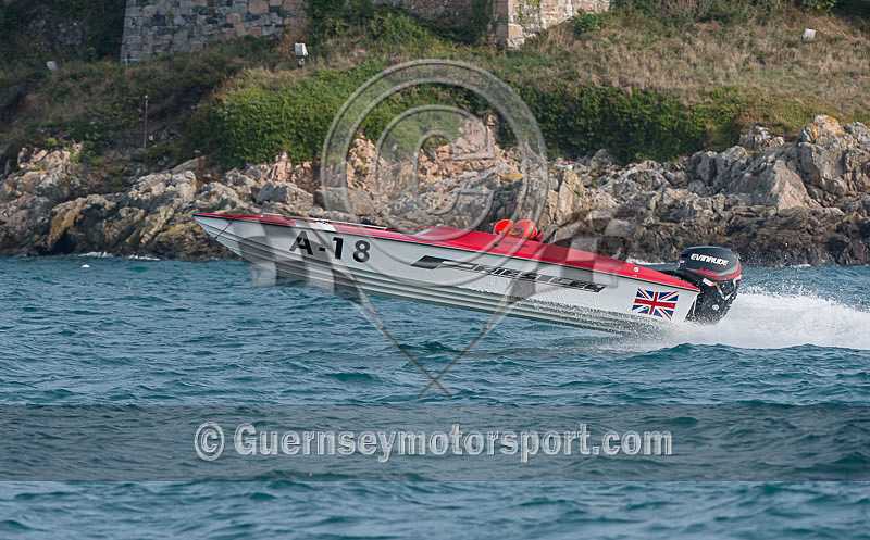Worlds Powerboats_2014_Race-2-33 - UIM CLASS 3A & 3B WORLD OFFSHORE CHAMPIONSHIP_RACE-2