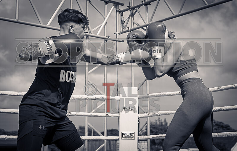 BOUT 5- Leonie Chardonnay Pike v Ellie Rocky Robinson-41 - BOUT 5- Leonie 'Chardonnay' Pike v Ellie 'Rocky' Robinson