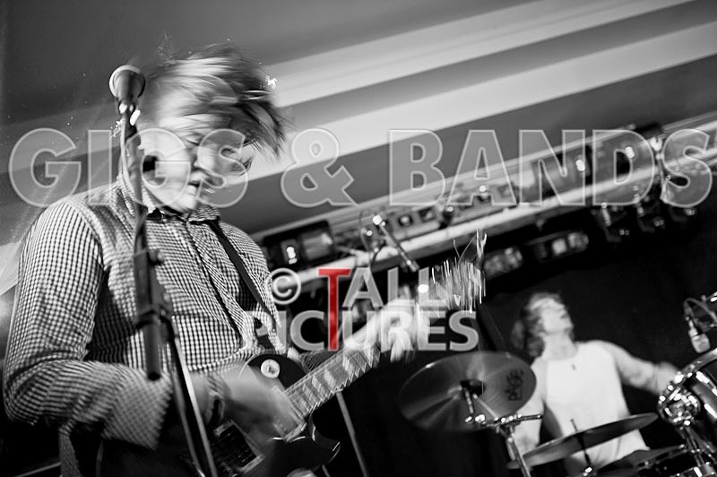 The Deadbeats-20 - THE DEADBEATS