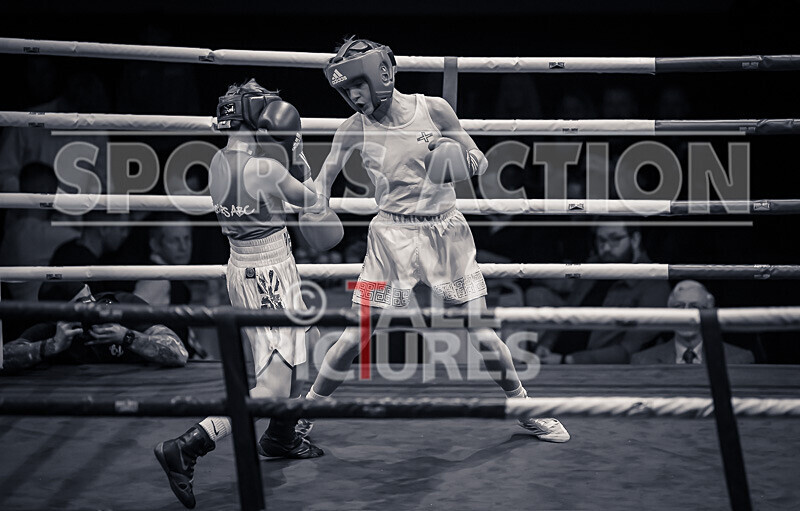 Bout 6_Arnie Watson v Lee Prestedge-22 - Bout 6_Arnie Watson v Lee Prestedge