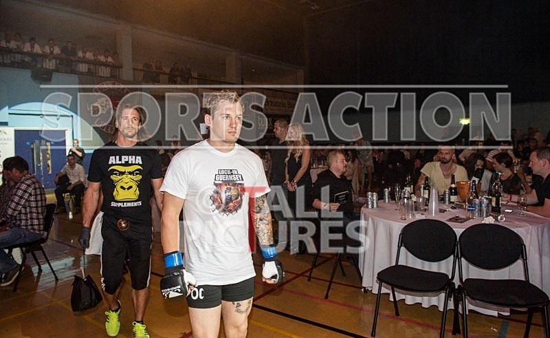 Lock-in Guernsey_2013_Bout-15-1 - BOUT-15