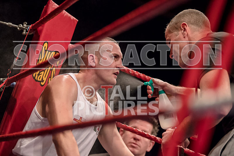 BOUT-10_Jimmy Lesbirel v Jordan Awale-15 - BOUT-10_Jimmy Lesbirel v Jordan Awale