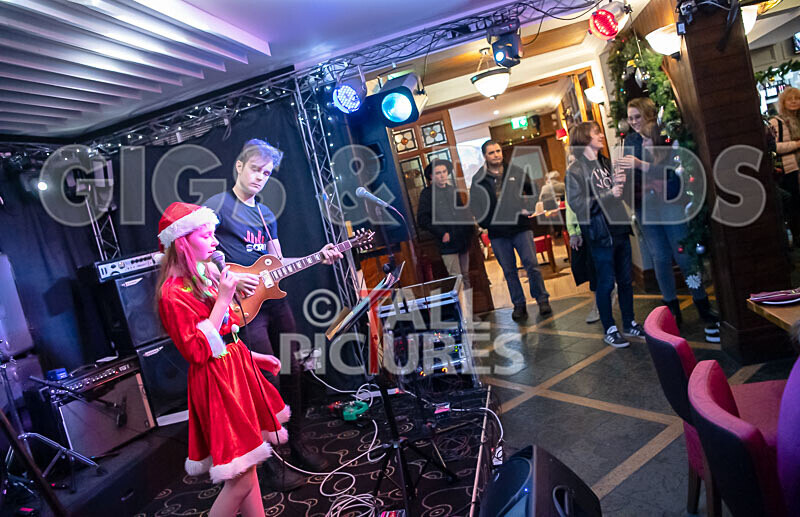 SoPM Christmas Gig_2019_SOLO-21 - SoPM CHRISTMAS GIG 2019_SOLO ACTS