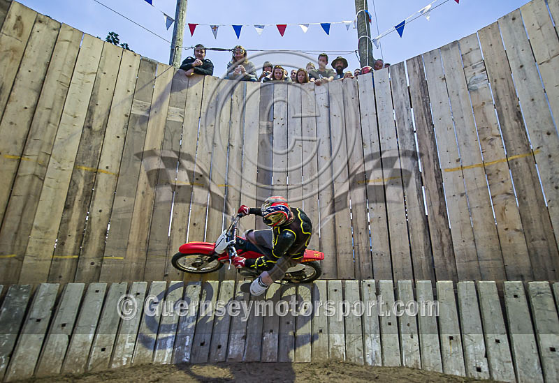The Wall of Death-34 - PIERRE RIVE'S WALL OF DEATH