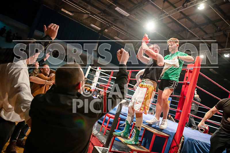BOUT-18 - Jimmy Lesbirel v Byron Morris-33 - BOUT-18 - Jimmy Lesbirel v Byron Morris
