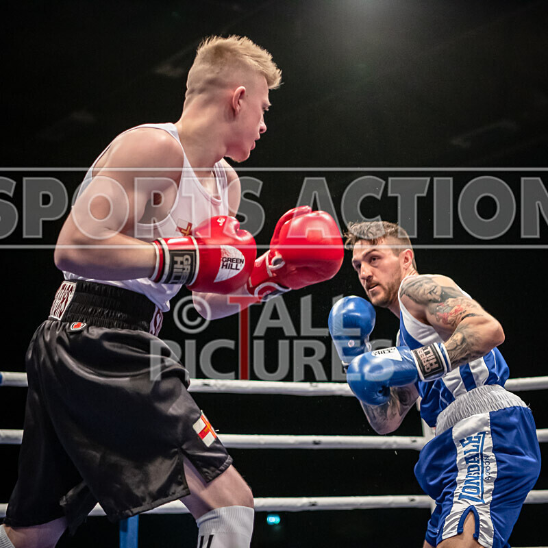 Bout 16_Mason Smale v Liam Fox-14 - Bout 16_Mason Smale v Liam Fox