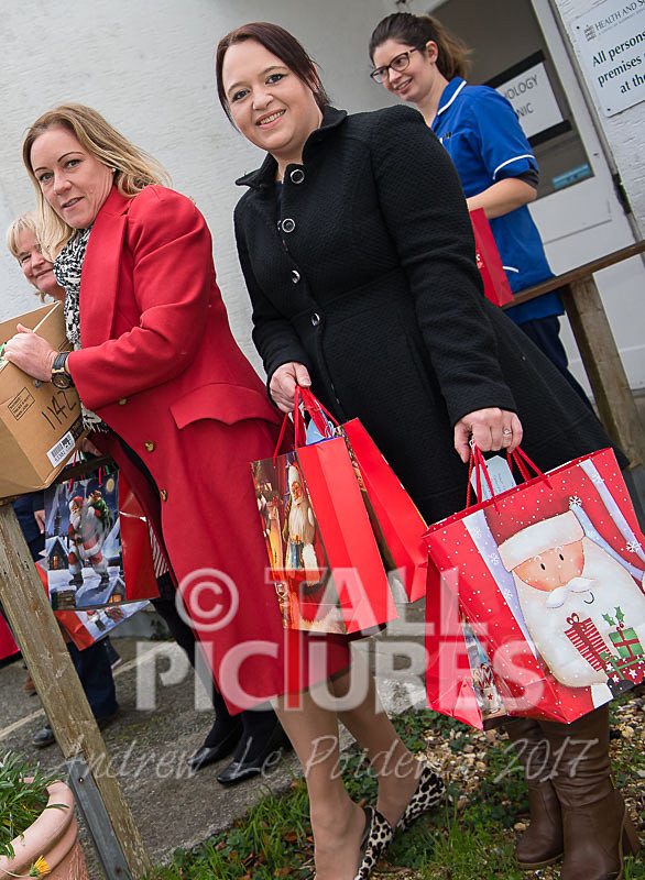 Christmas Community Gifts-19 - COMMUNITY NURSE CHRISTMAS GIFTS