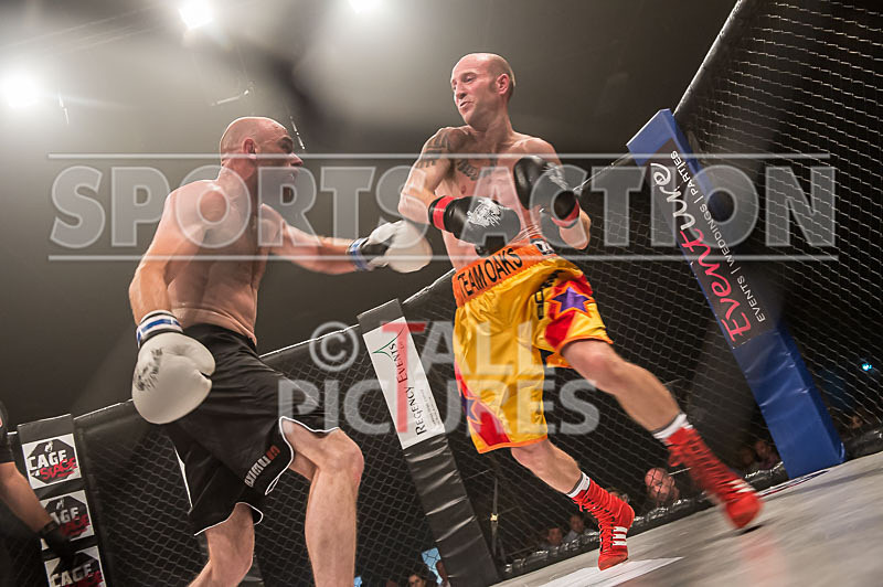 Lee Waterman v Danny Smith-7 - BOUT 1