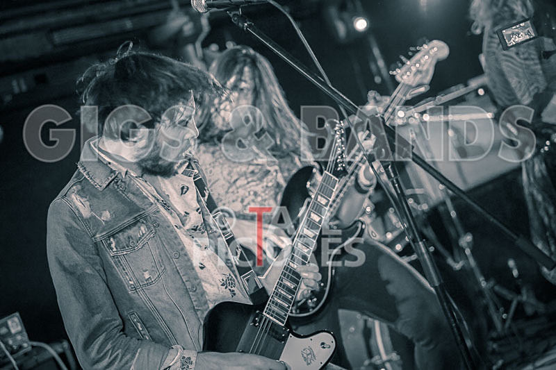 Daxx  Roxane-1 - DAXX & ROXANE