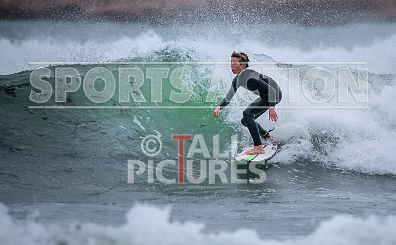 Surfing_01-11-2020-12 - SURFING AT VAZON BAY GUERNSEY