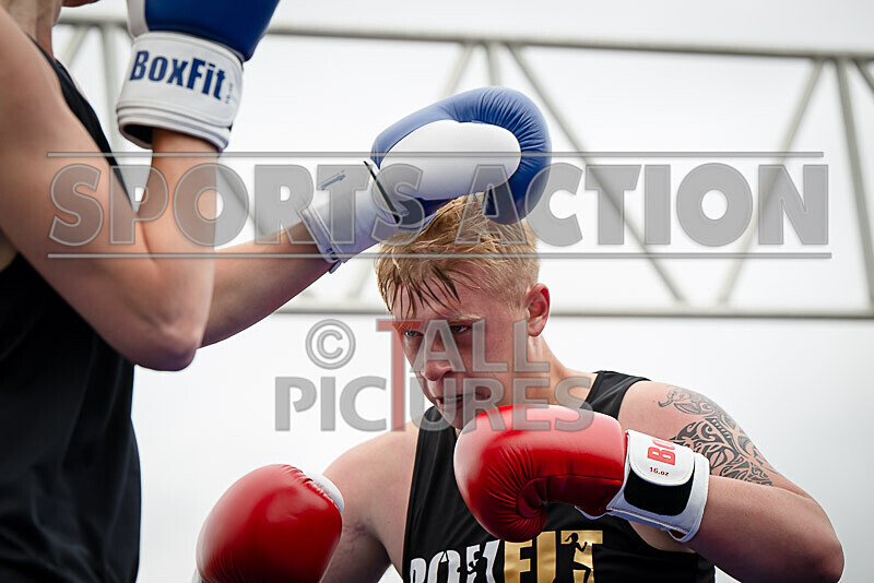 BOUT 7- Luke the Attack Man Atkinson v Chris Granite Gavey-43 - BOUT 7- Luke 'the Attack Man' Atkinson v Chris 'Granite' Gavey