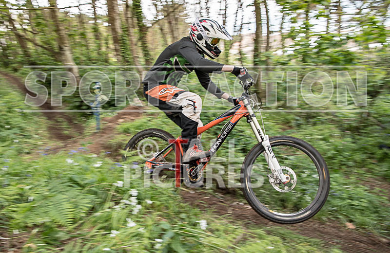 MTB_Downhill_15-05-2016-23 - DOWNHILL SERIES 2016_ROUND-3